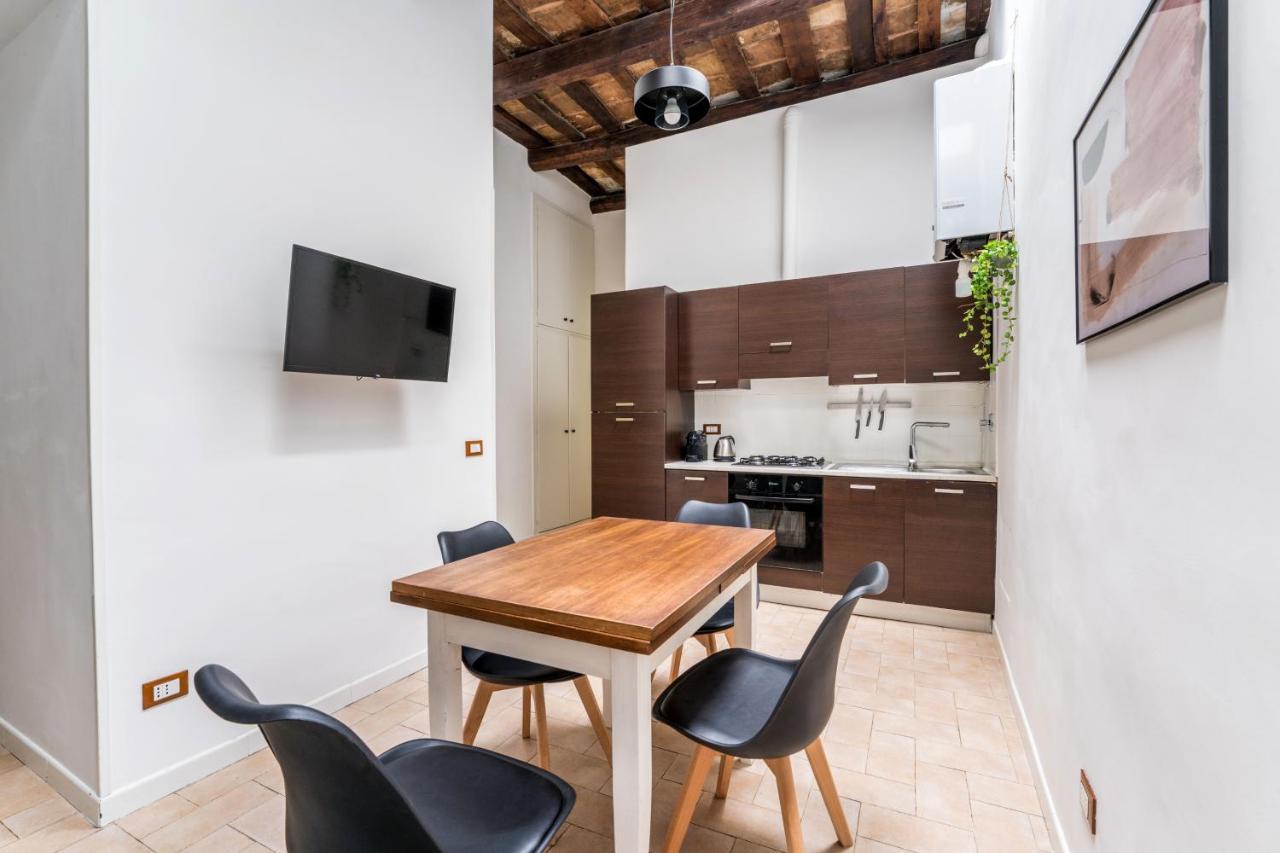 Nora'S Home, Charmy Apt In The Heart Of Trastevere Рим Екстериор снимка