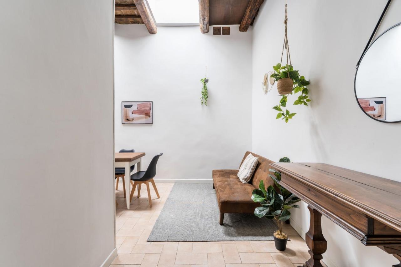 Nora'S Home, Charmy Apt In The Heart Of Trastevere Рим Екстериор снимка