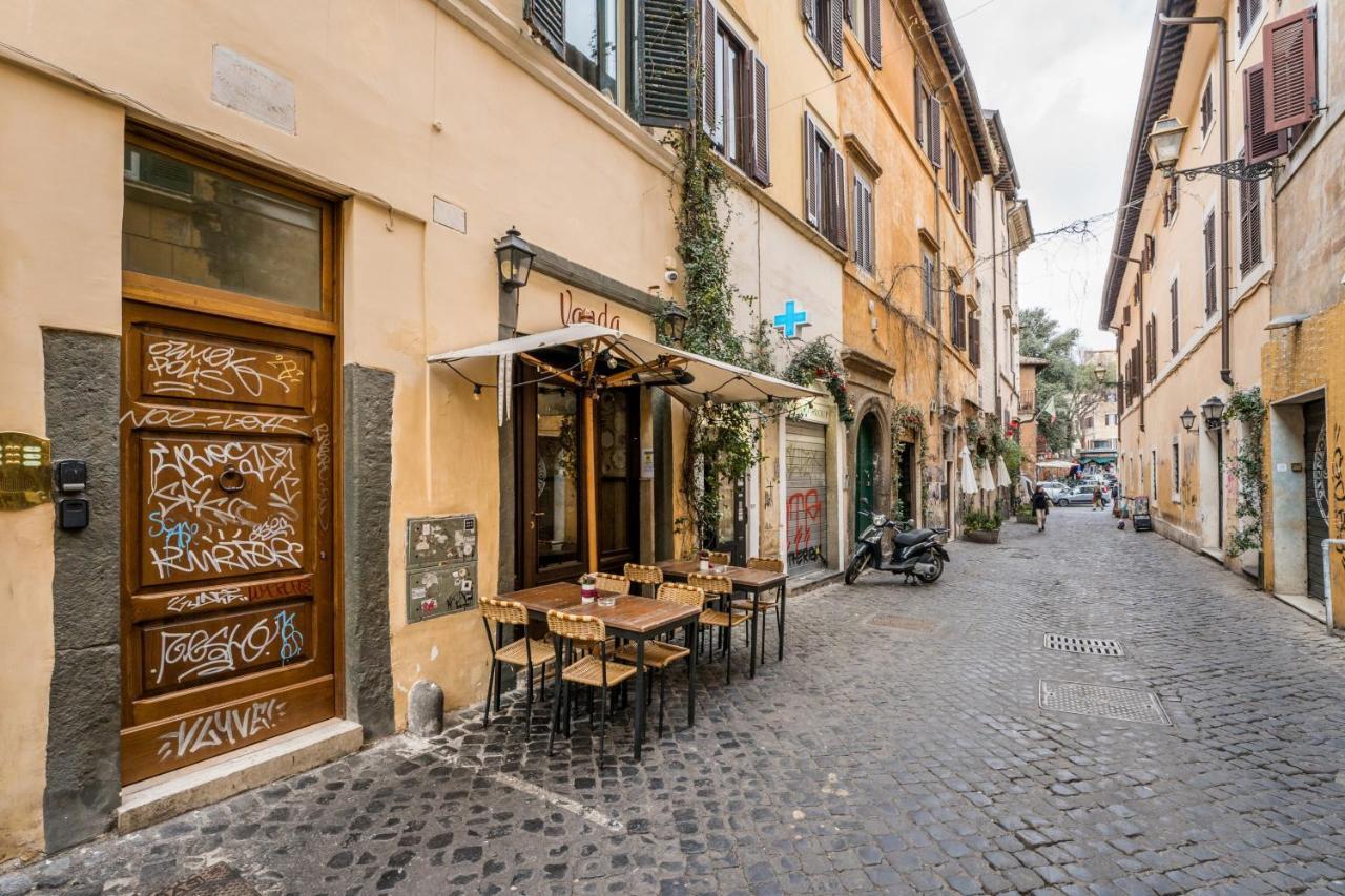 Nora'S Home, Charmy Apt In The Heart Of Trastevere Рим Екстериор снимка